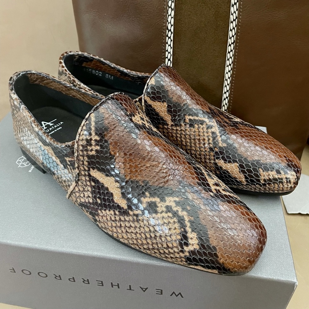 NWT Aquatalia Revy Snake-Embossed Leather Loafers Sz 8